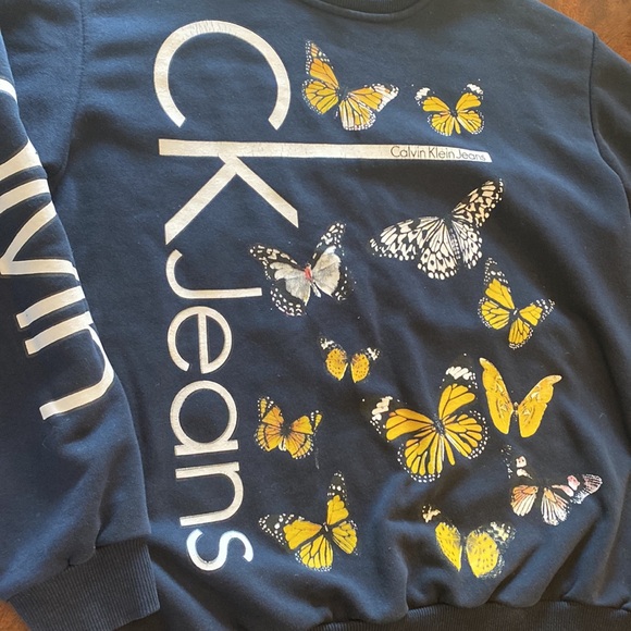 Calvin Klein Sweatshirt - Picture 3 of 7